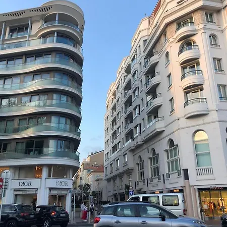 Petit Paris - Incantevole In Centro A A Pochi Passi Dal Palais De Festival Apartamento Cannes