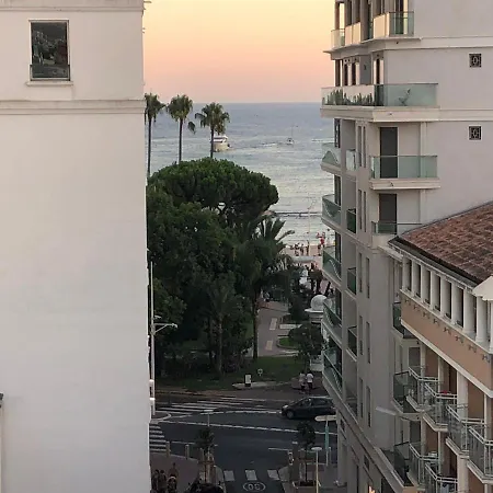 Petit Paris - Incantevole In Centro A A Pochi Passi Dal Palais De Festival شقة *