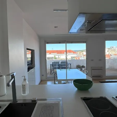 Petit Paris - Incantevole In Centro A A Pochi Passi Dal Palais De Festival شقة